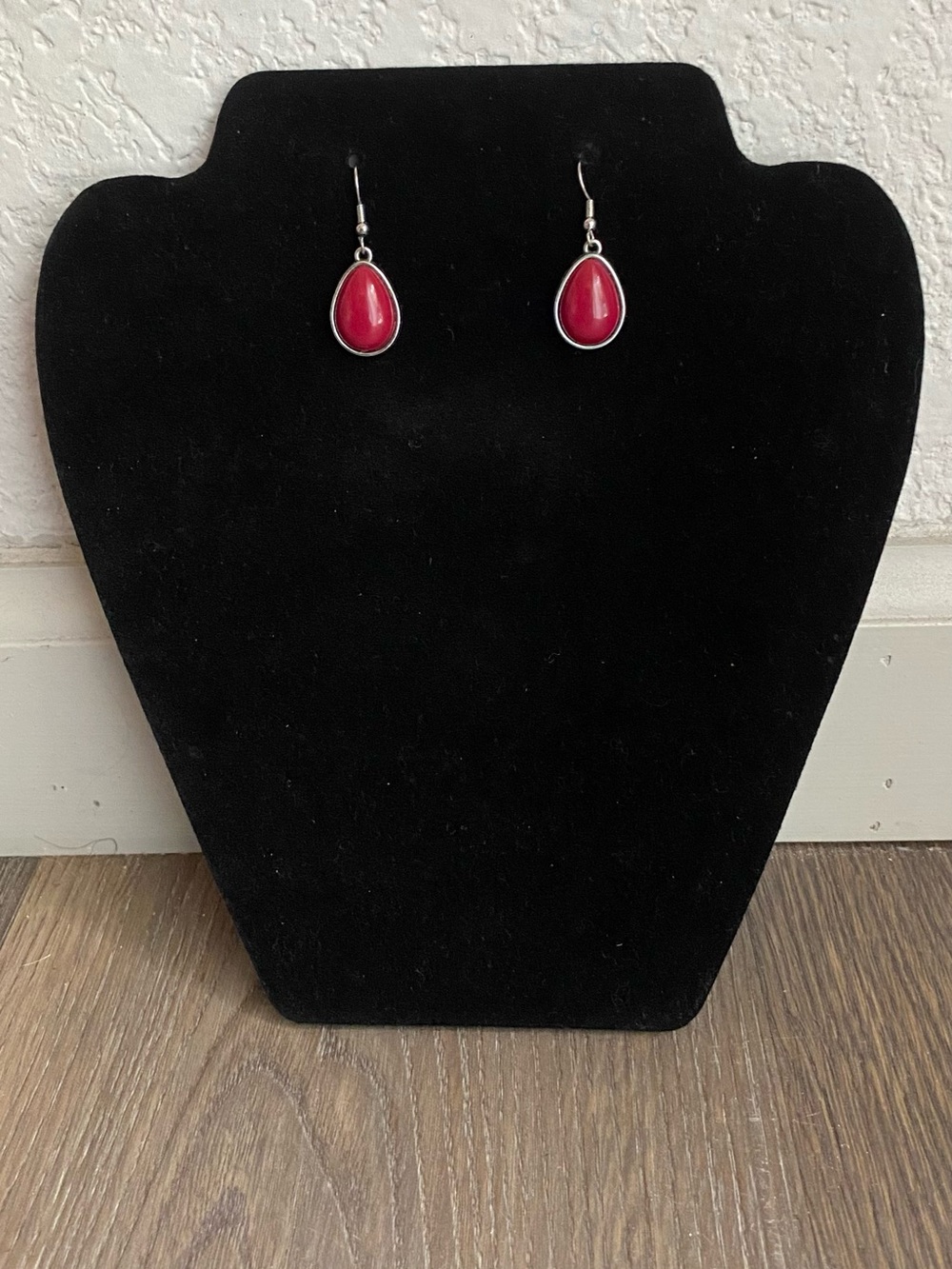 Red Teardrop Dangle Earrings